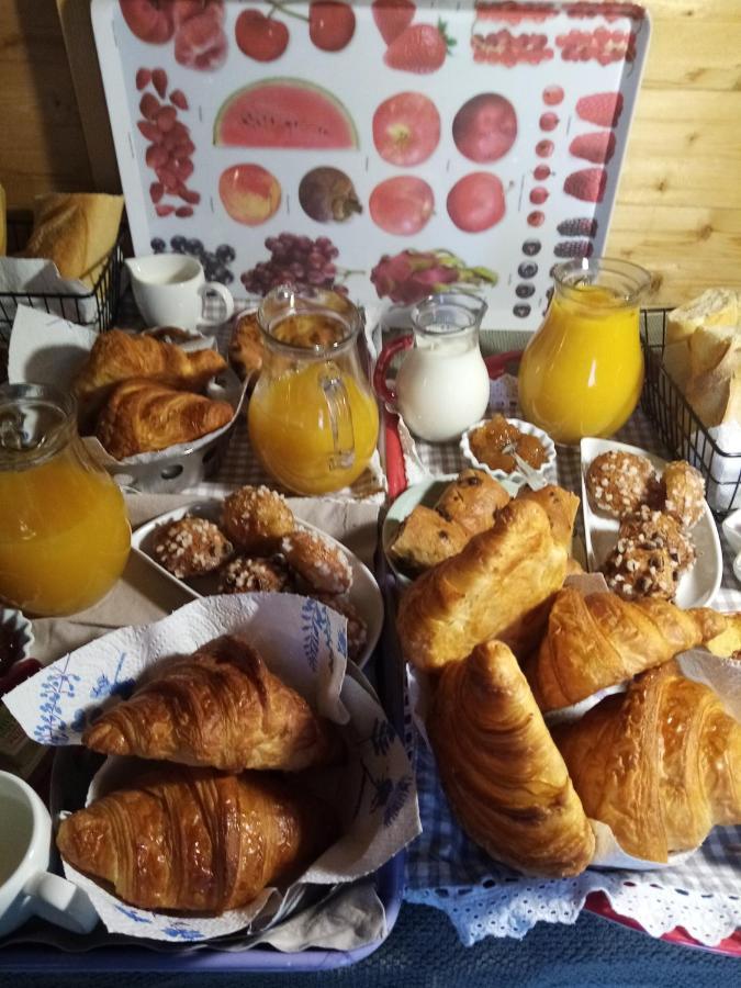 O Douceurs Sucrées Bed & Breakfast *